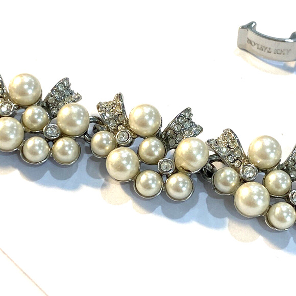 Ann Taylor Silvertone Rhinestone Imitation Pearl Chain Bracelet Ornate Romantic - Picture 3 of 8